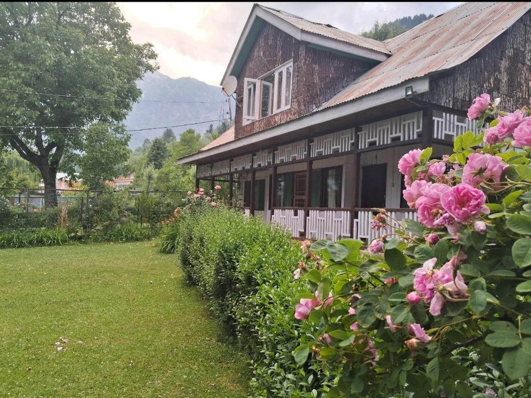 Pk Cottage Pahalgām Exterior foto